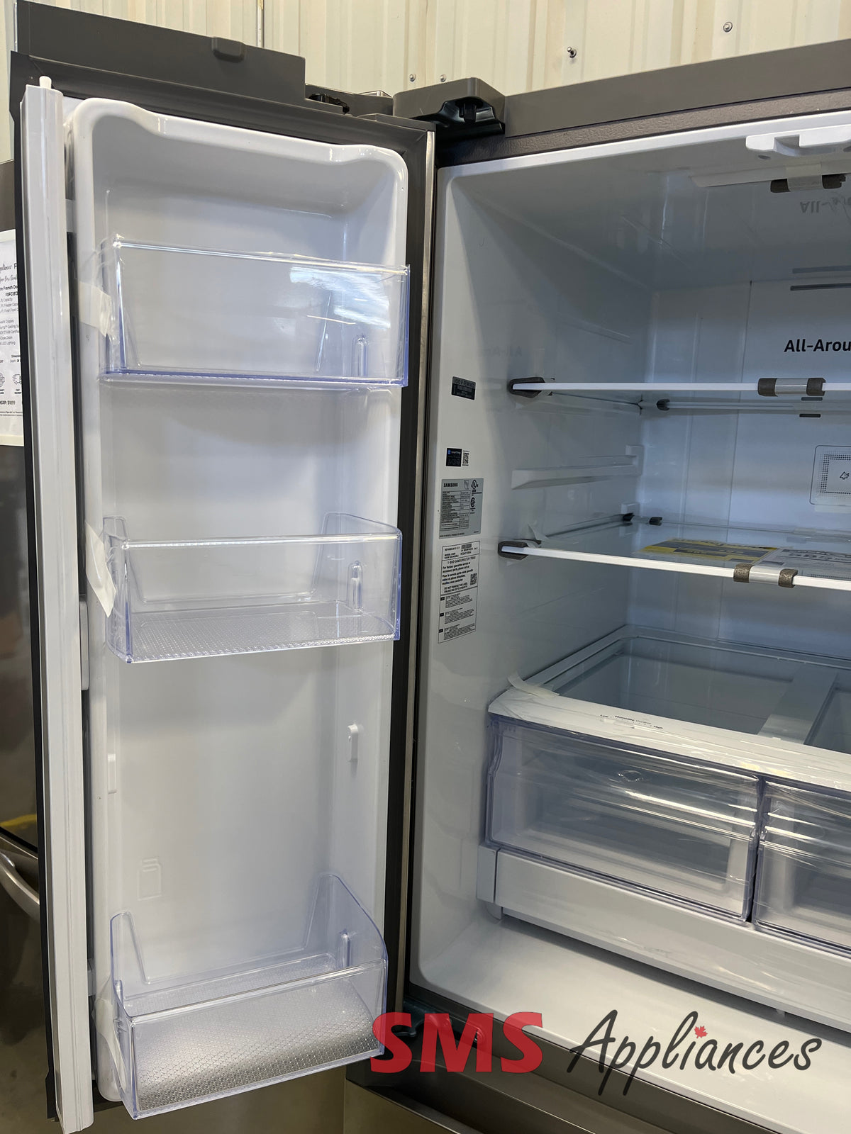 Open Box Fridges RF22A4111SR Samsung - Image 5