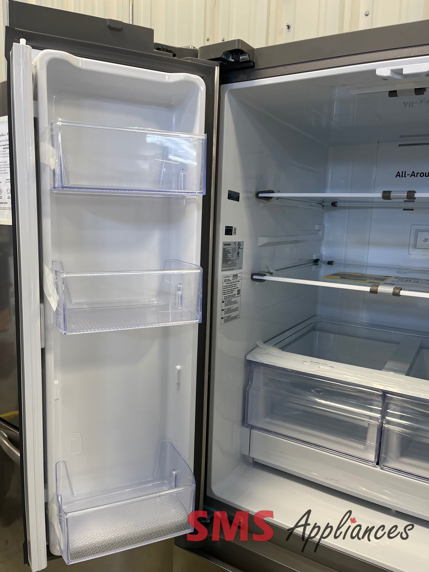 Open Box Fridges RF22A4111SR Samsung - Image 5
