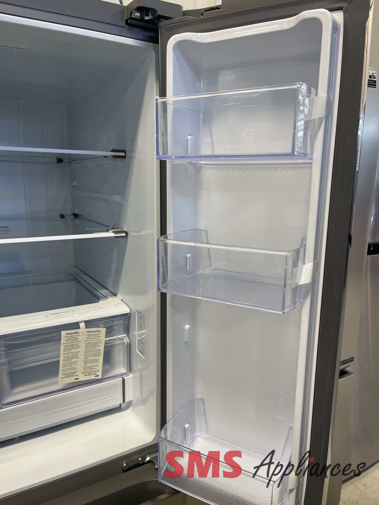 Open Box Fridges RF22A4111SR Samsung - Image 6