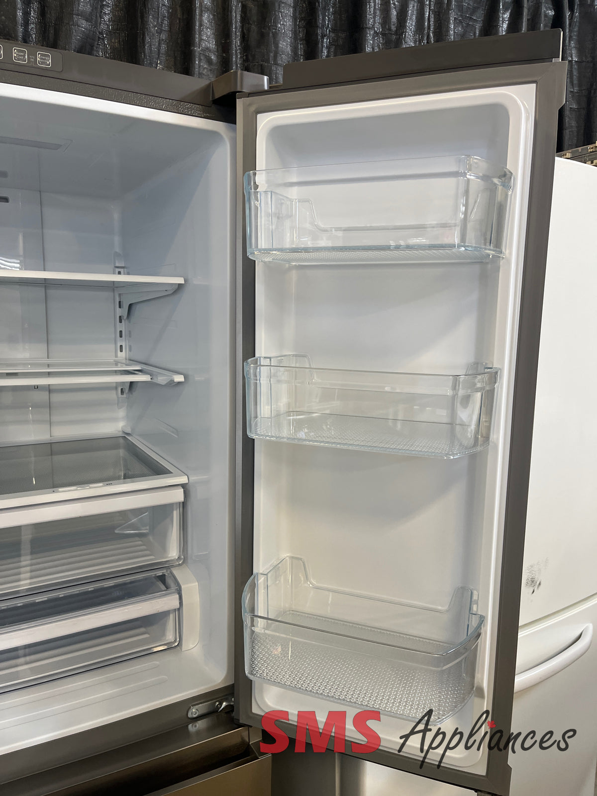 Open Box Fridges RF27A3FSE Hisense - Image 5