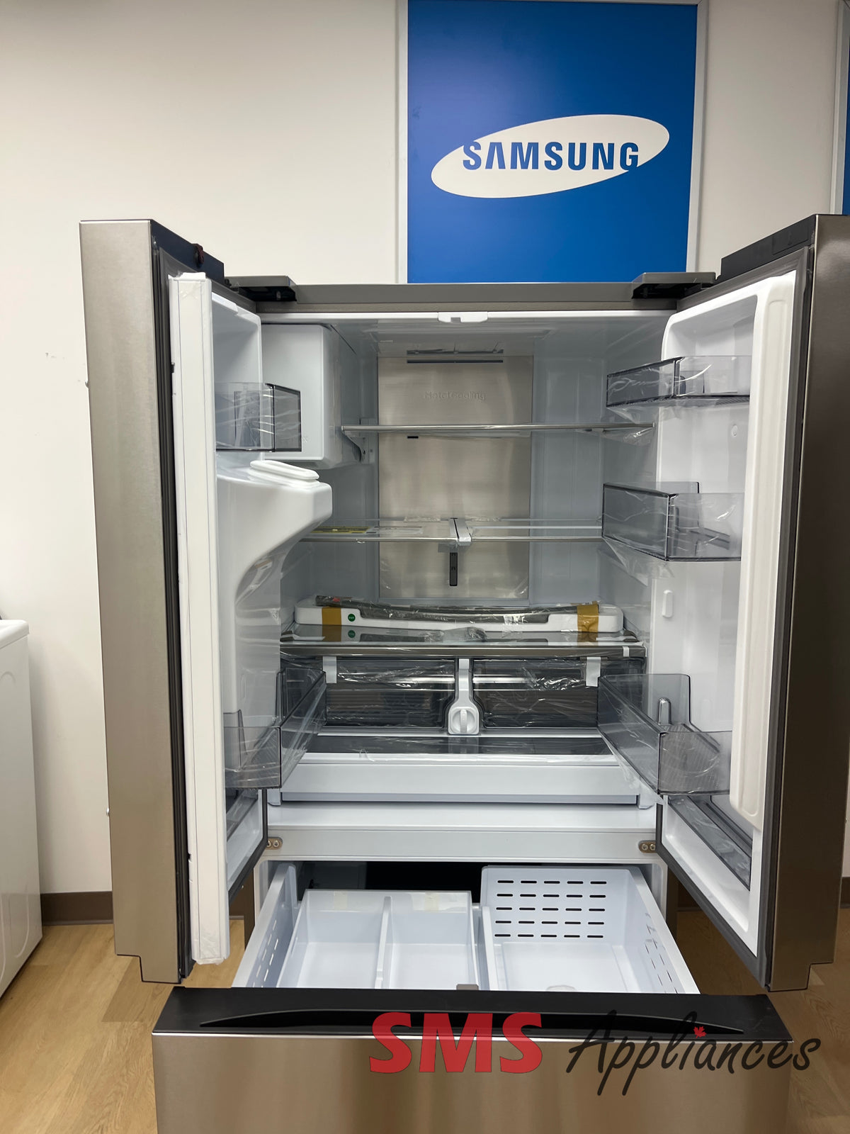 Open Box Fridges RF32CG5900SRAC Samsung - Image 2