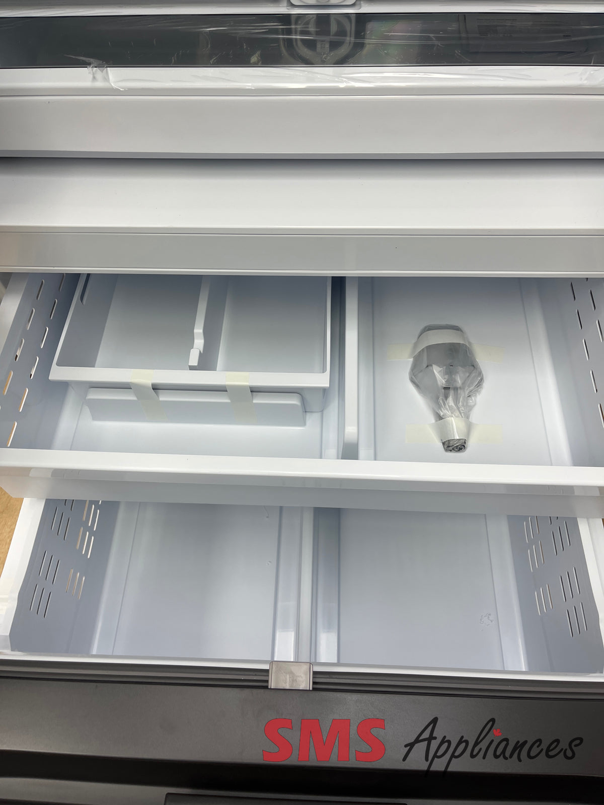 Open Box Fridges RF32CG5900SRAC Samsung - Image 4