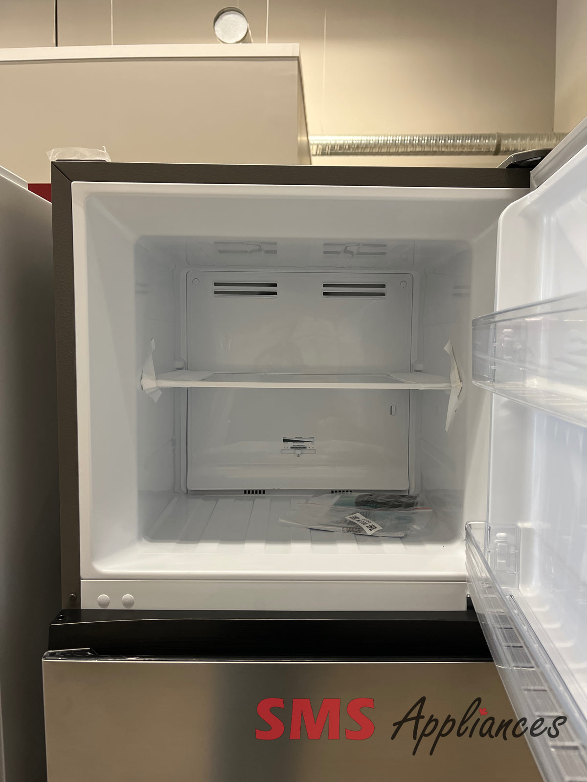 Open Box Fridges RT12A2CSE Hisense - Image 2