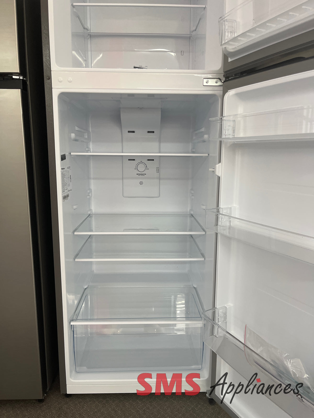 Open Box Fridges RT12A2CSE Hisense - Image 3
