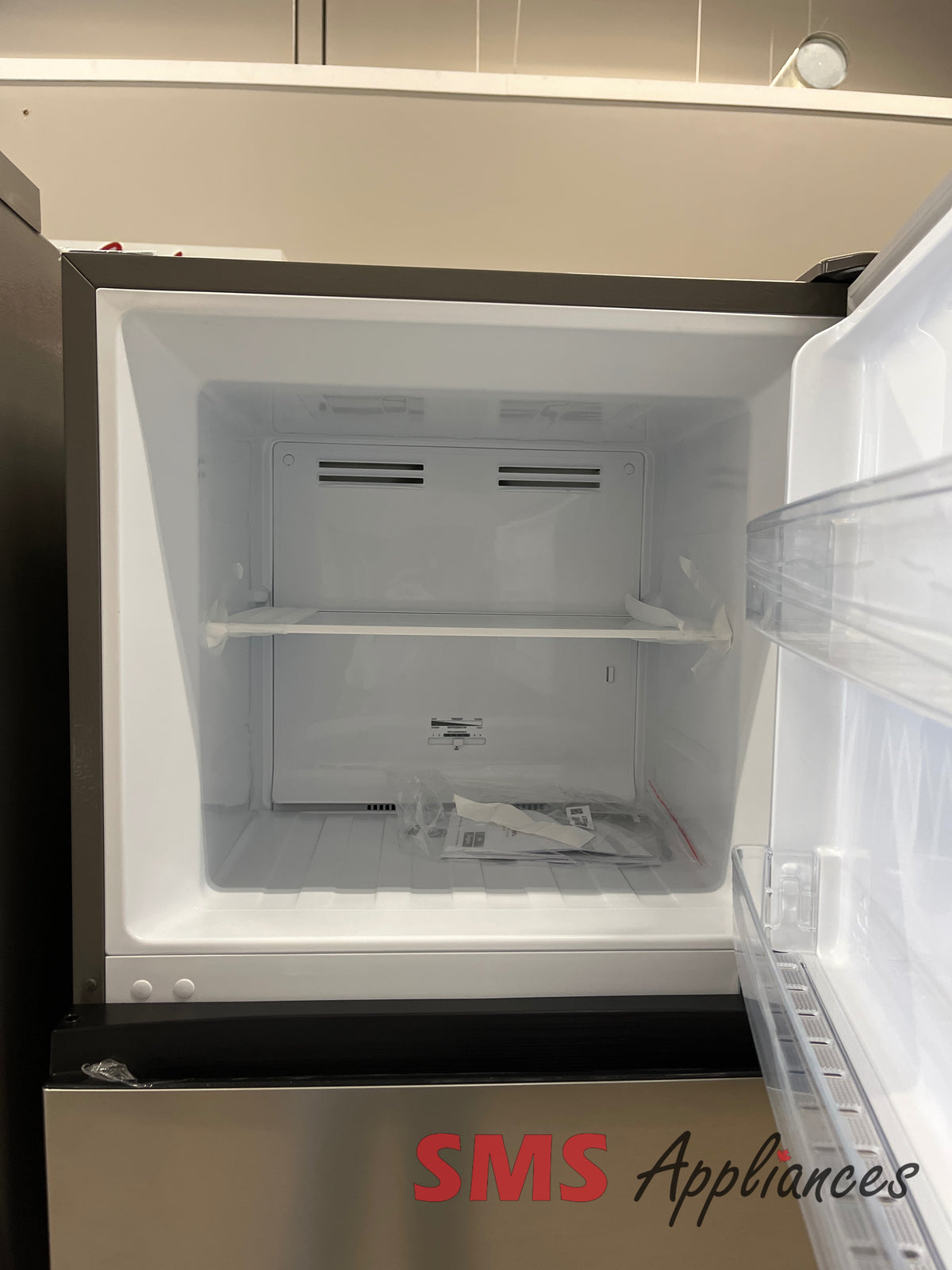 Open Box Fridges RT12A2CSE Hisense - Image 4