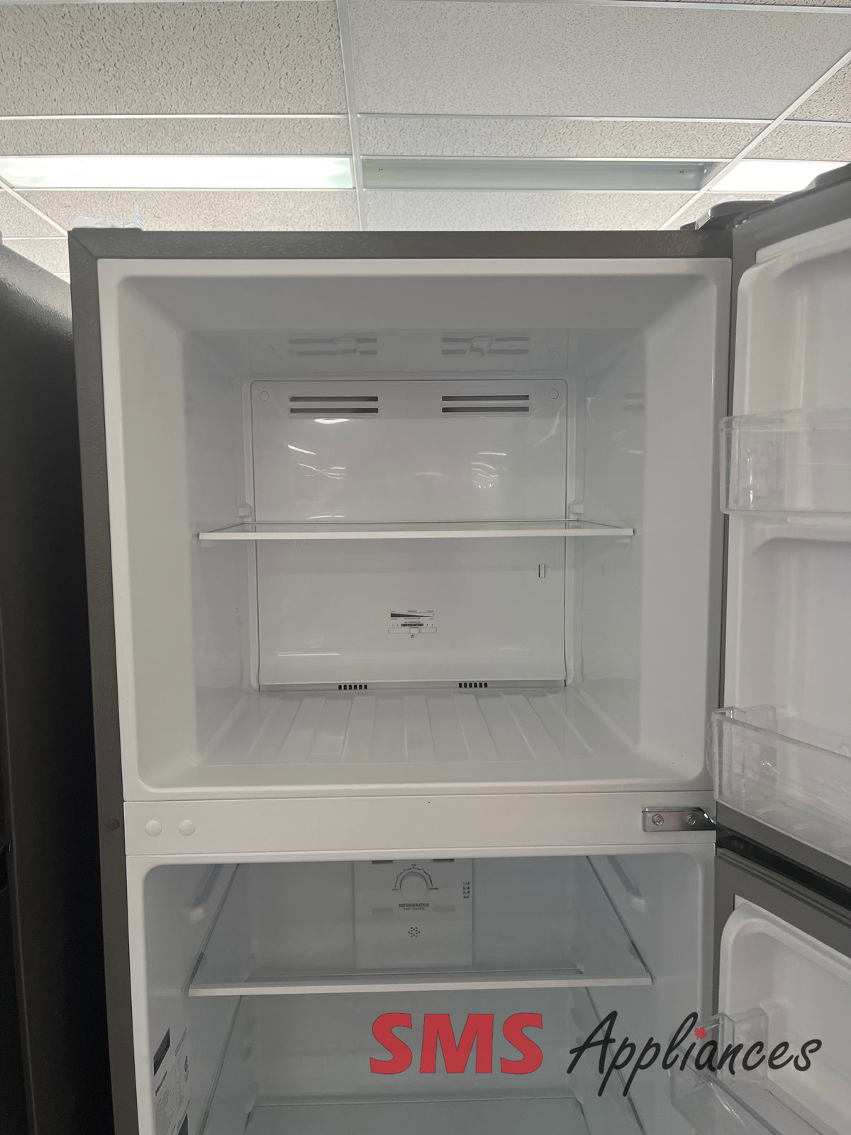 Open Box Fridges RT12A2CSE Hisense - Image 4