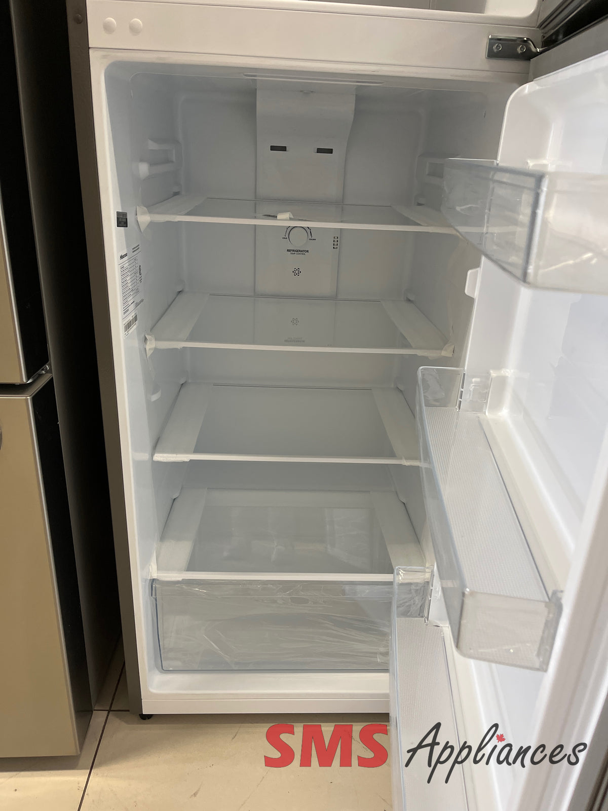 Open Box Fridges RT12A2CSE Hisense - Image 5