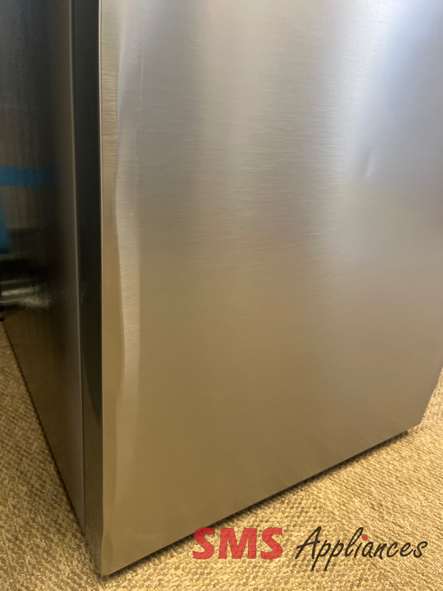 Open Box Fridges RT18A2FSD Hisense - Image 5