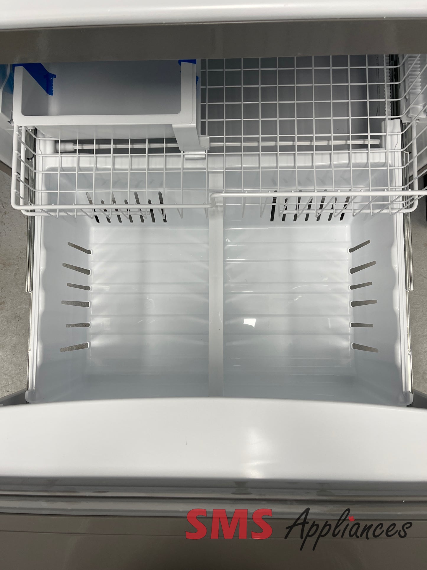 Open Box Fridges WRFF53333PZ02 Whirlpool - Image 3
