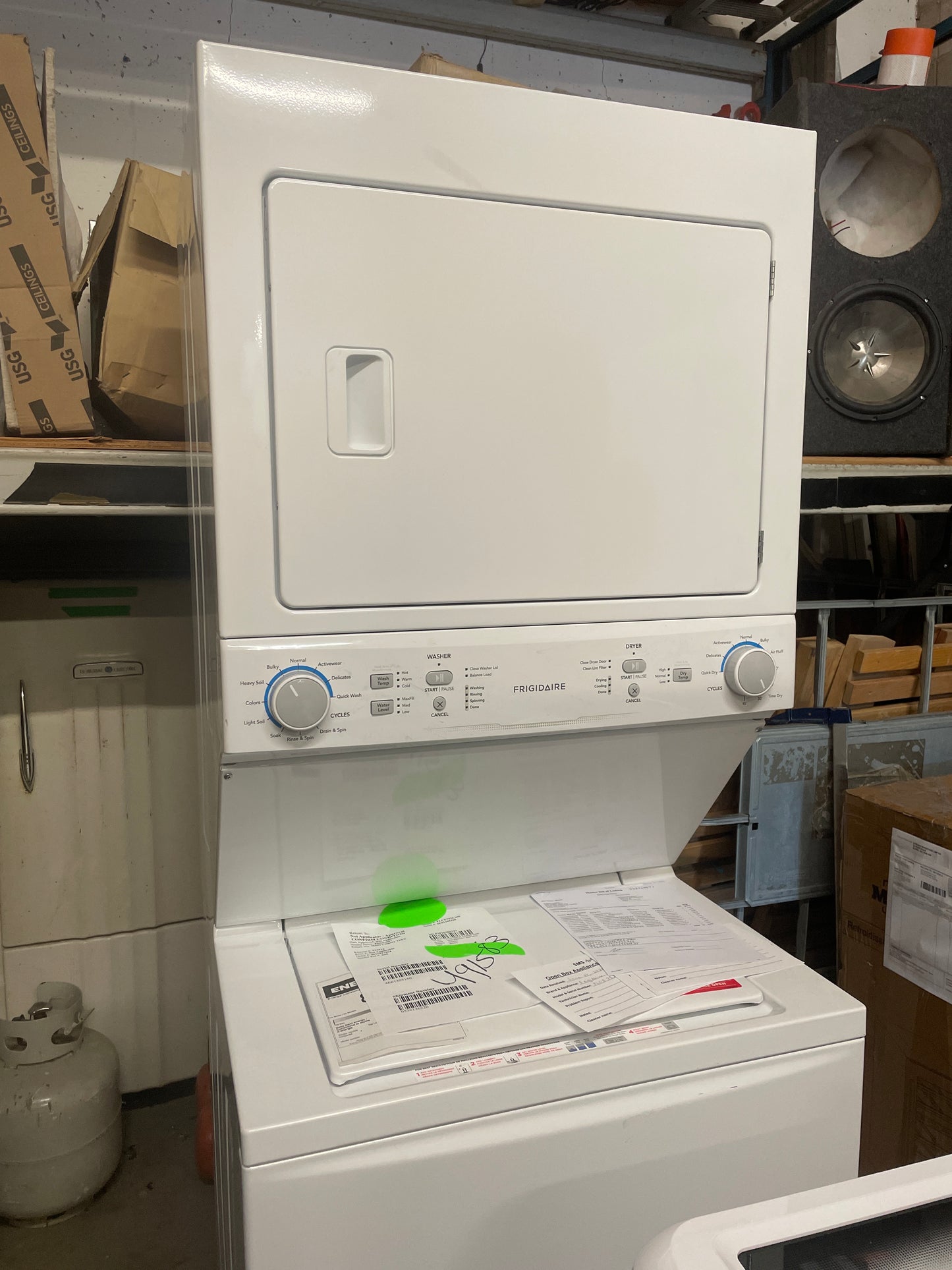 Open Box Laundry Sets Frigidaire - Image 1