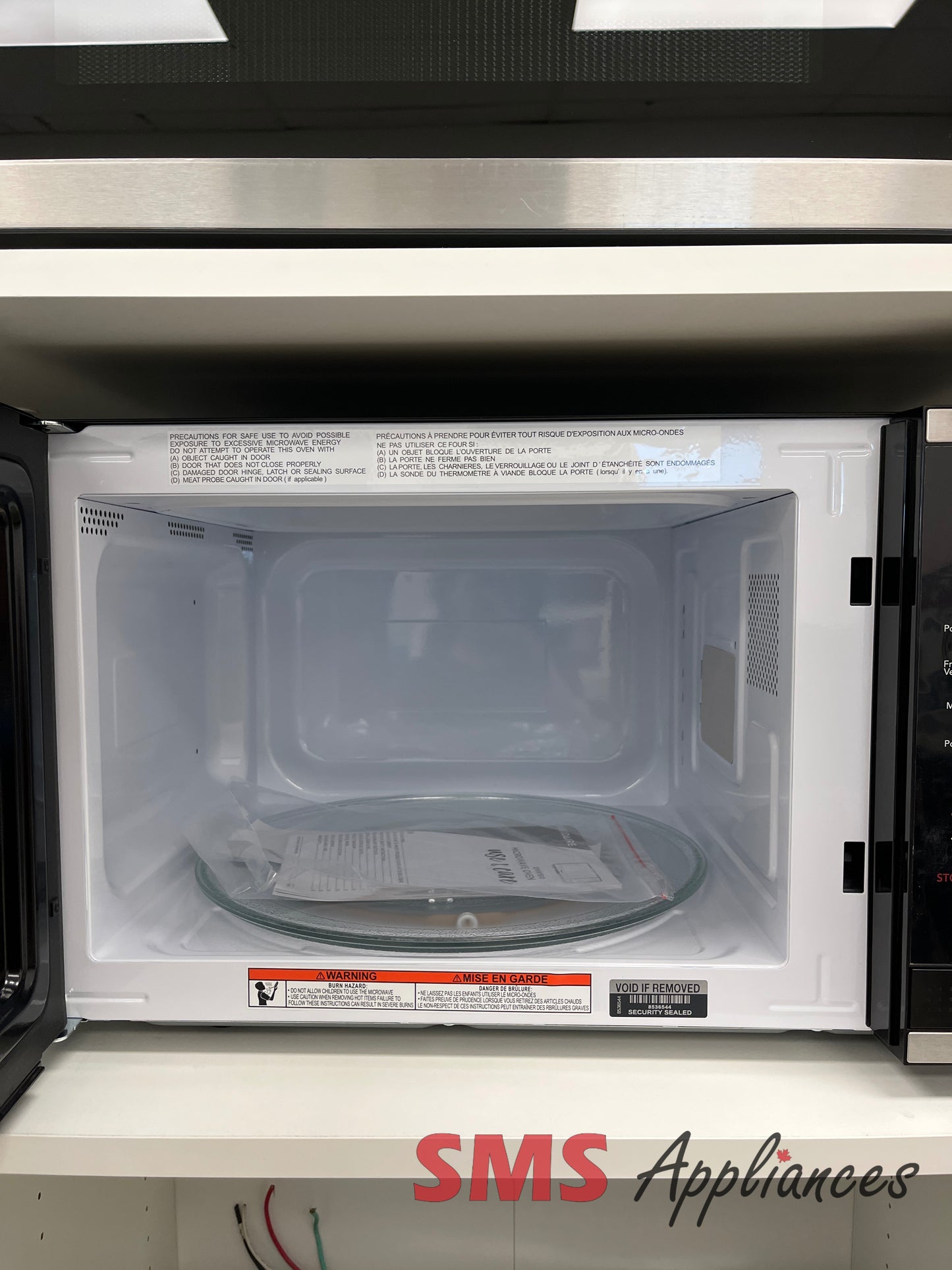 Open Box Microwaves EMW1510 Frigidaire - Image 2
