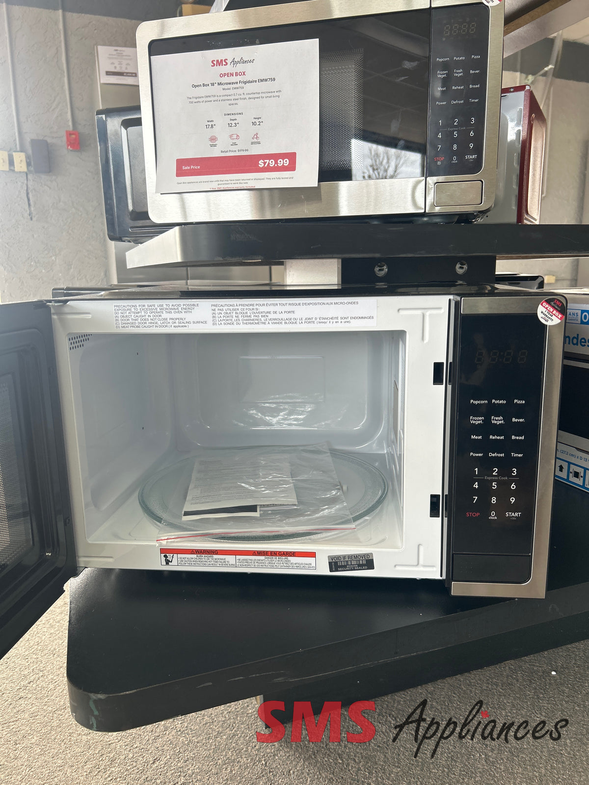 Open Box Microwaves EMW1510 Frigidaire - Image 2