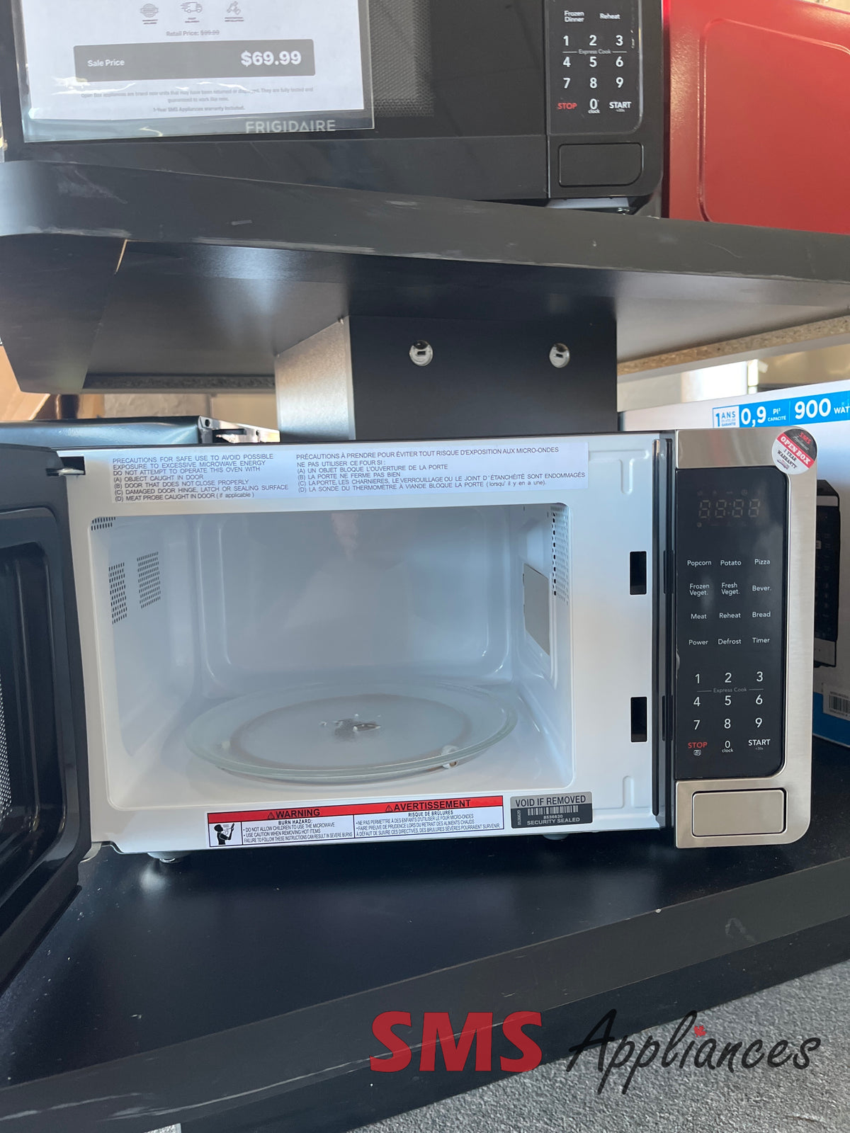 Open Box Microwaves EMW759 Frigidaire - Image 2