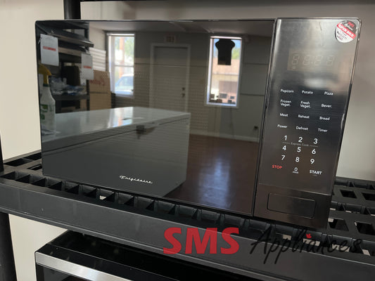 Open Box Microwaves EMW953 Frigidaire - Image 1