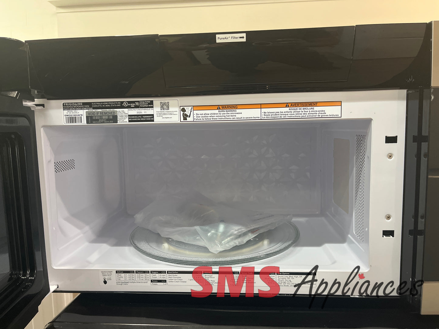Open Box Microwaves GMOS1962AFB Frigidaire - Image 2