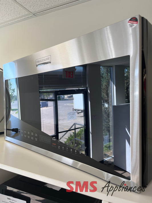 Open Box Microwaves GMOS196CAF Frigidaire - Image 1