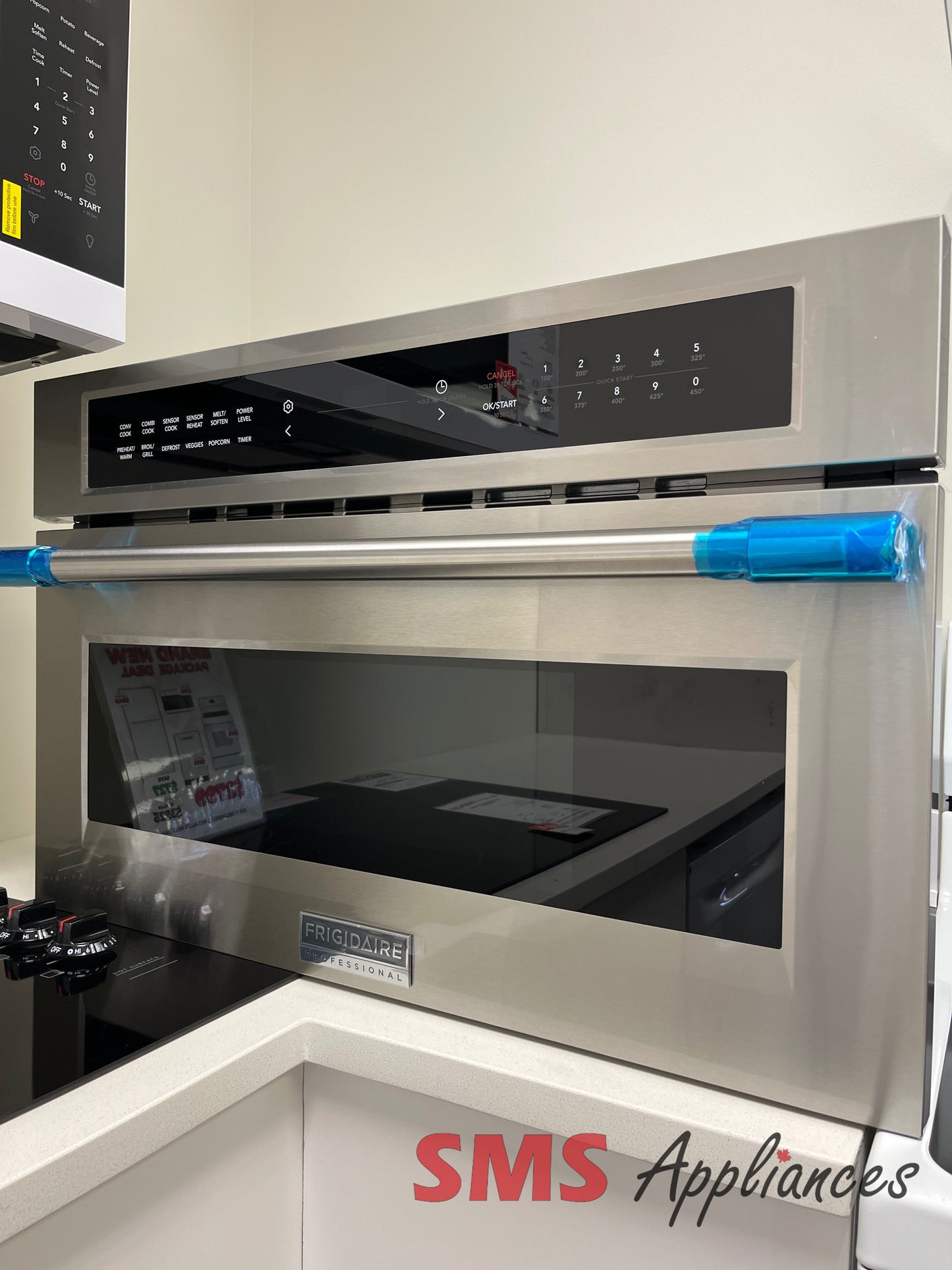 Open Box Microwaves PMBD3080AF Frigidaire - Image 1