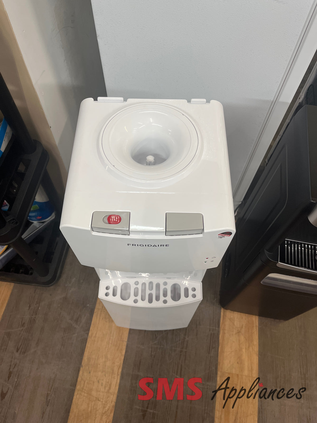 Open Box Small Appliances EFWC498 Frigidaire - Image 2