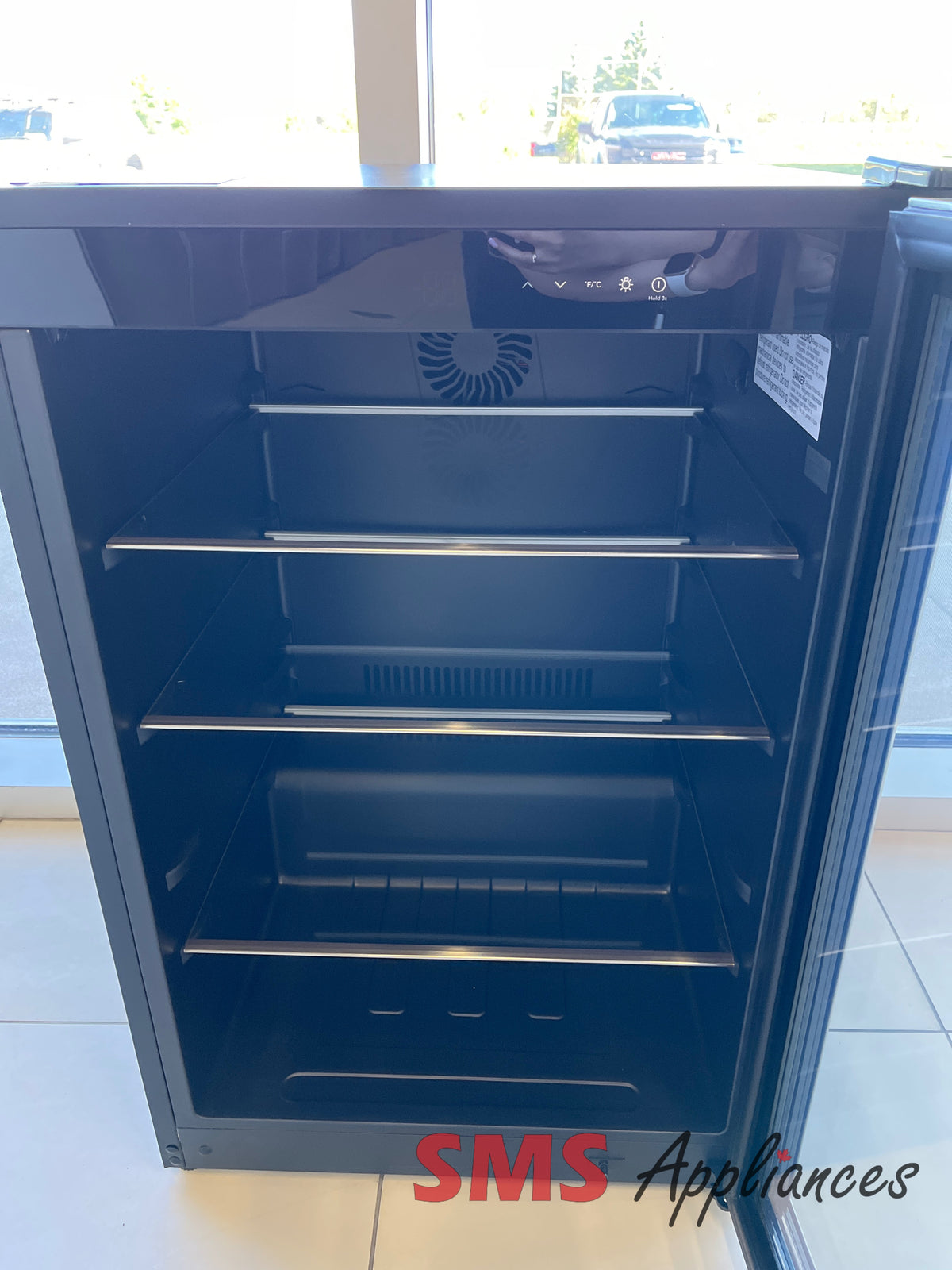 Open Box Small Appliances FRYB4626AS Frigidaire - Image 2