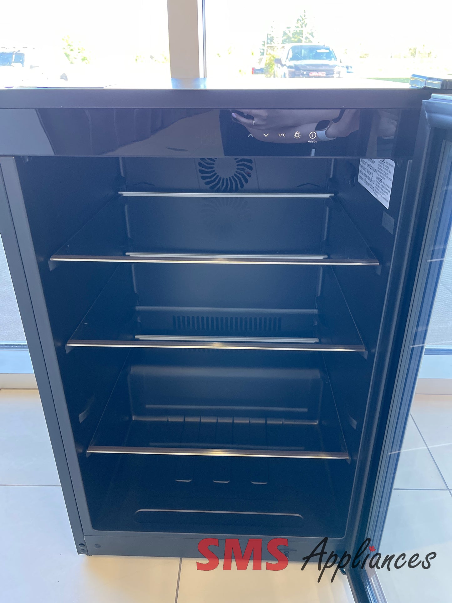 Open Box Small Appliances FRYB4626AS Frigidaire - Image 2