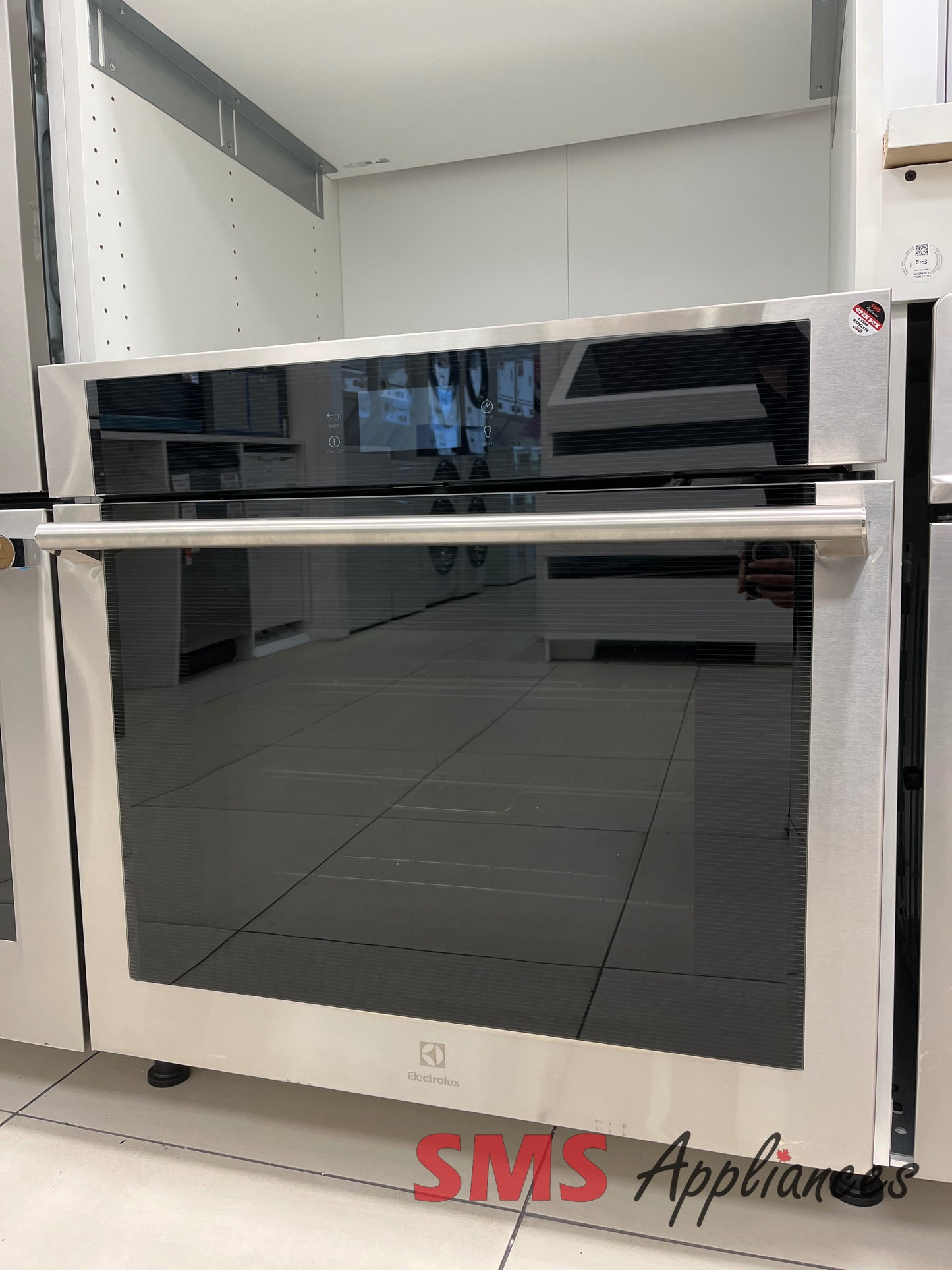 Open Box Wall Ovens ECWS3012ASC Electrolux - Image 1