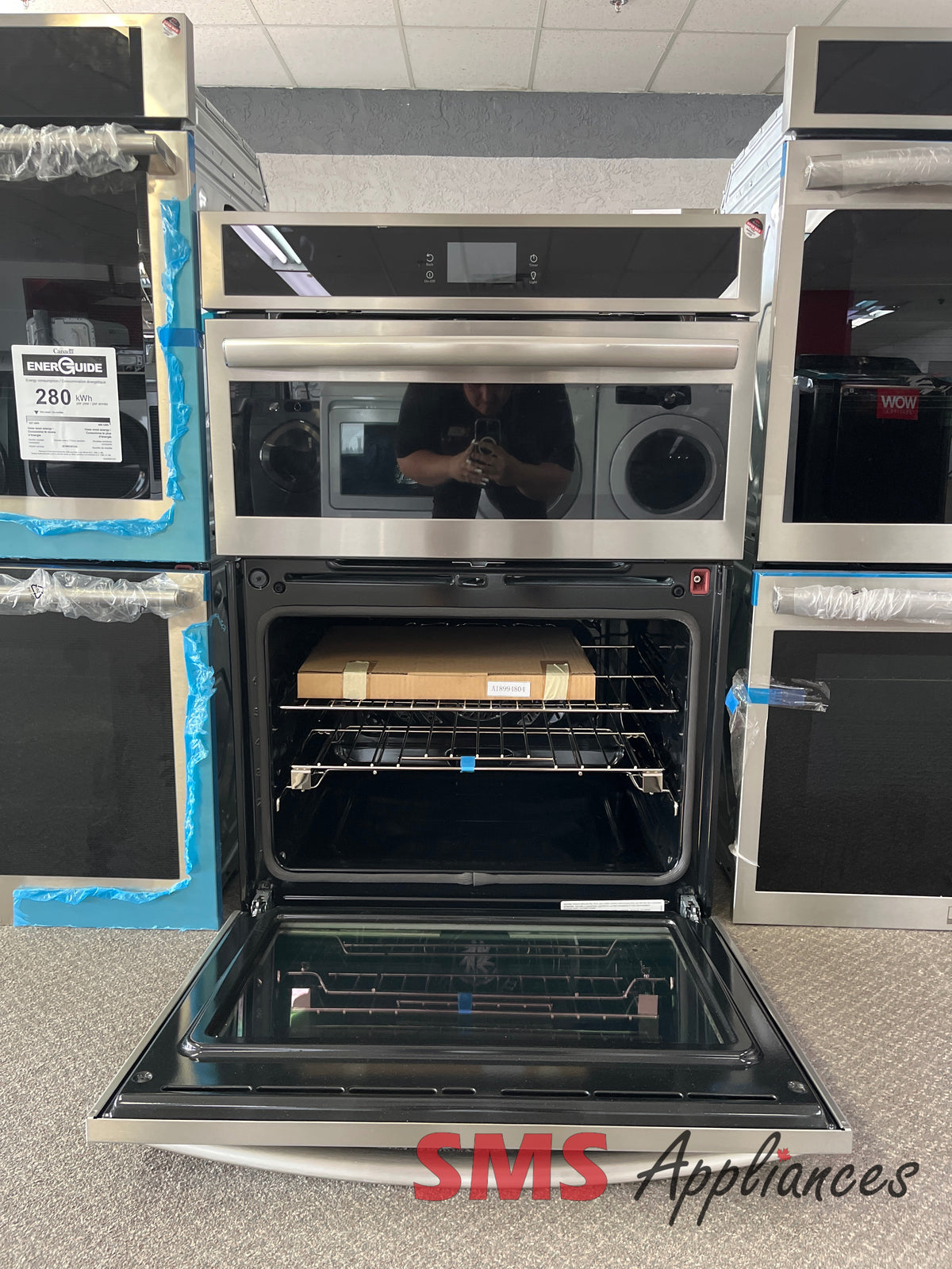 Open Box Wall Ovens GCWM3067AF Frigidaire - Image 3