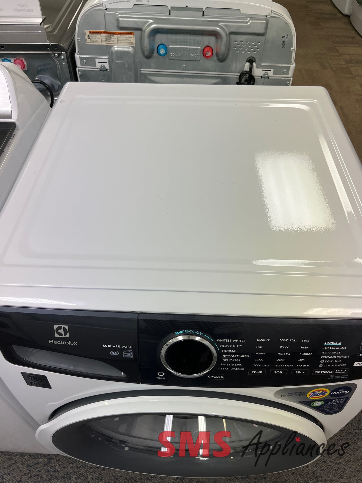 Open Box Washers ELFW7437AW Electrolux - Image 3