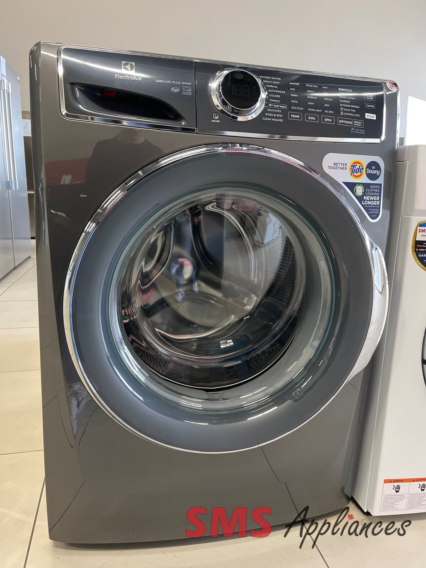 Open Box Washers ELFW7537AT Electrolux - Image 1