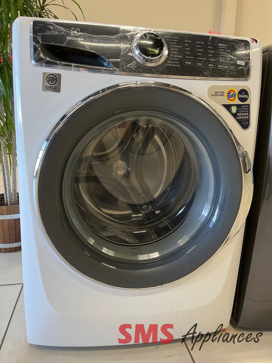 Open Box 27" Washer Electrolux ELFW7537AW for sale in Calgary - SMS Appliances