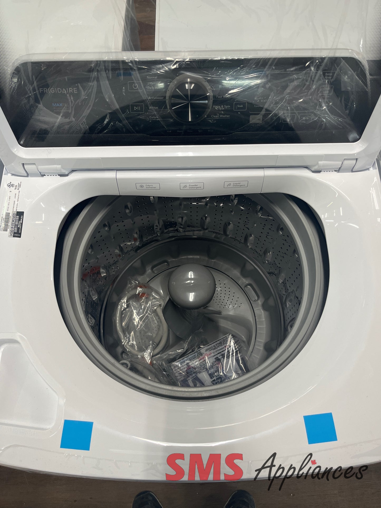 Open Box Washers FLVW7523BW Frigidaire - Image 2