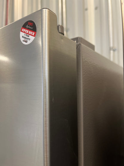 Open Box – 24” Fridge Hisense  RT12A2CSE