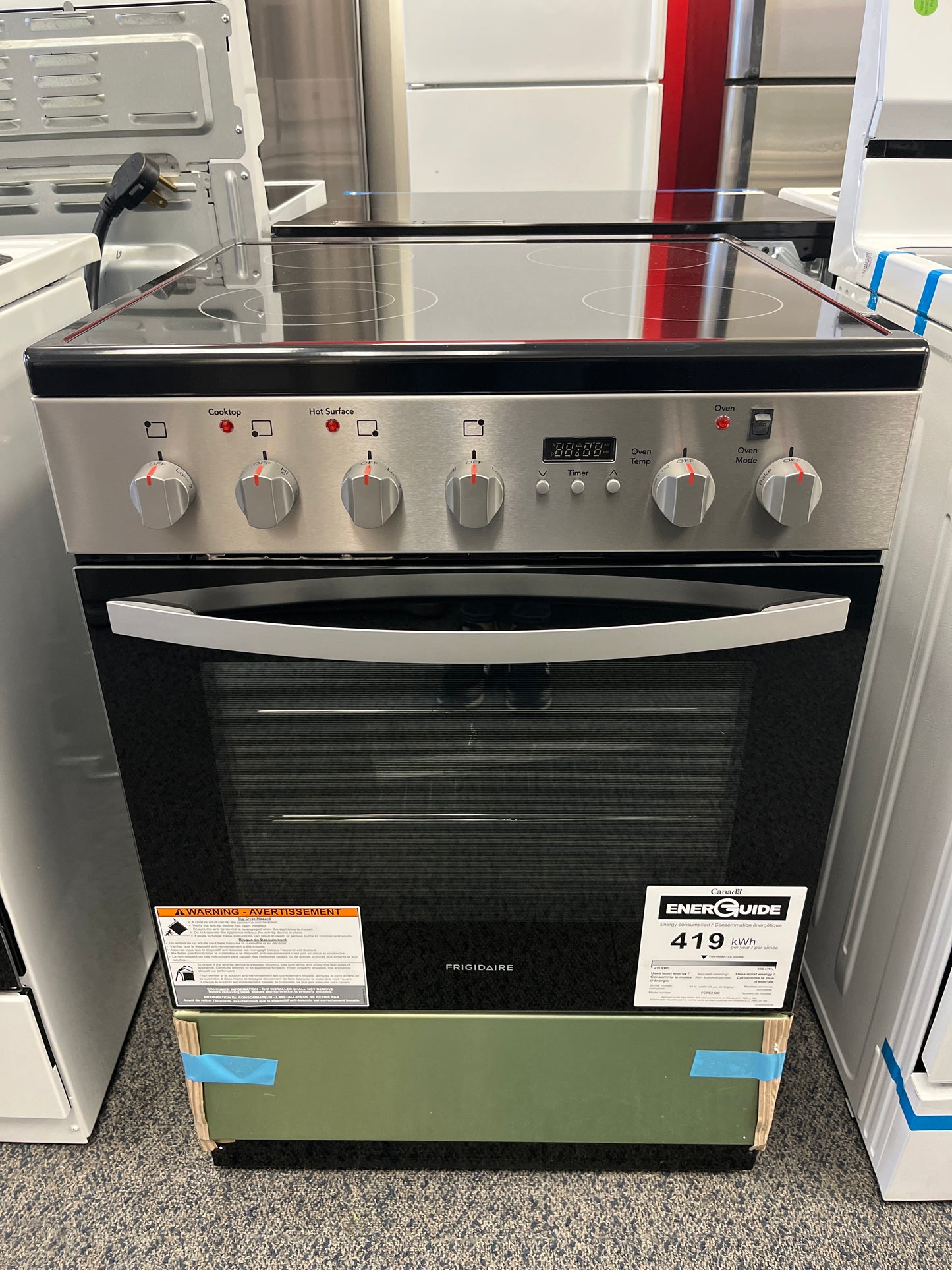 Open Box – 24" Stove Frigidaire FCFE242CAS