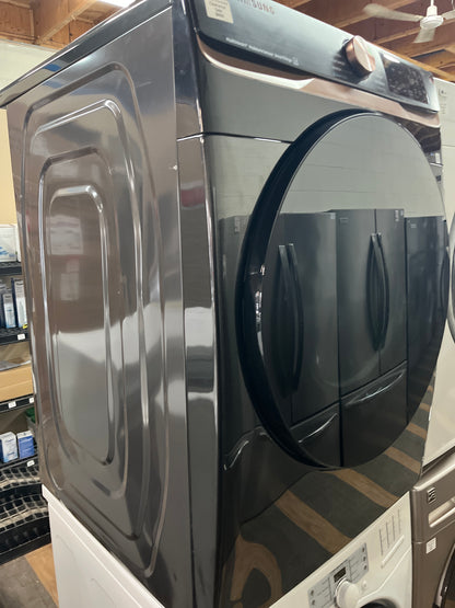 Open Box – 27" Dryer Samsung DVE50BG8300V