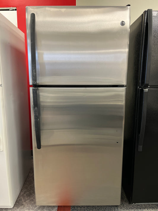 Open Box – 30" Fridge GE GTRS0HBZARBS