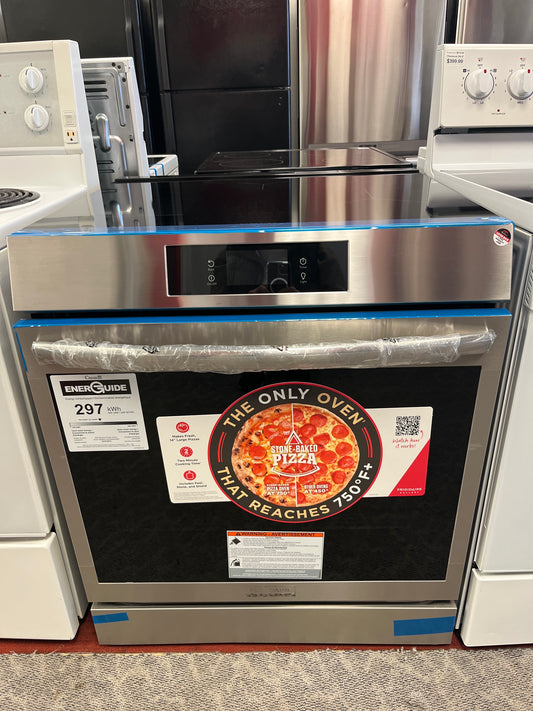 Open Box – 30" Stove Frigidaire GCFI307CBG