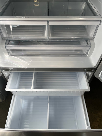 Open Box – 36" Fridge Hisense RF27A3FSE