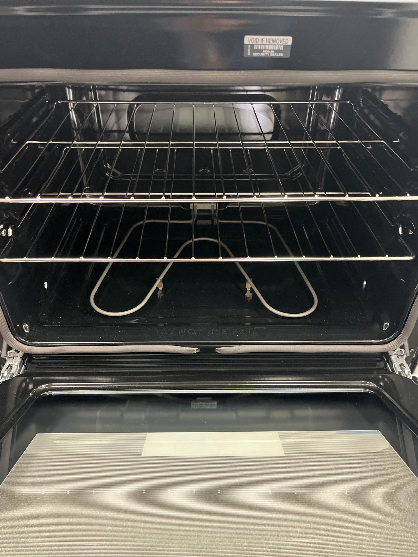 Open Box – " Stove Frigidaire Fcre305cbw