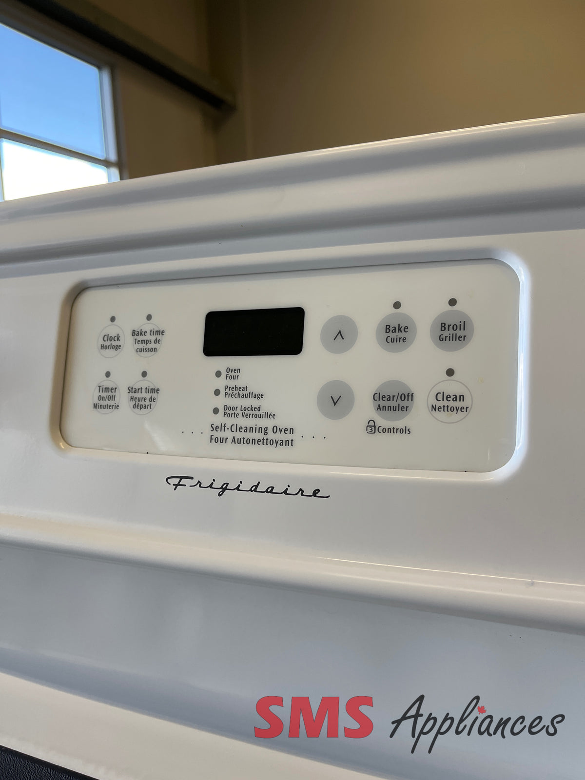 Frigidaire CFEF372ES refurbished stove view - for sale in Calgary