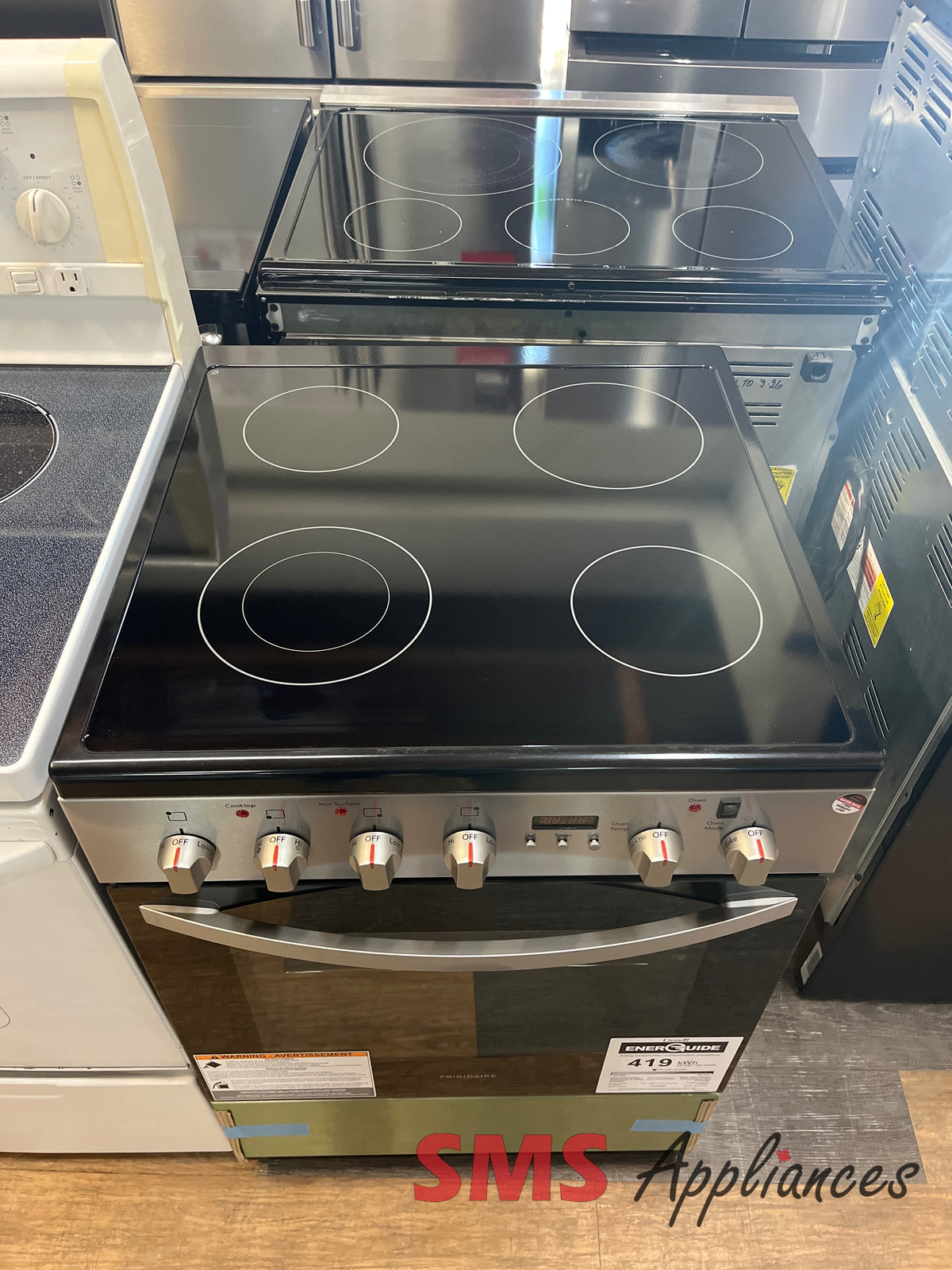 Open Box Stoves / Ranges FCFE242CAS Frigidaire - Image 2