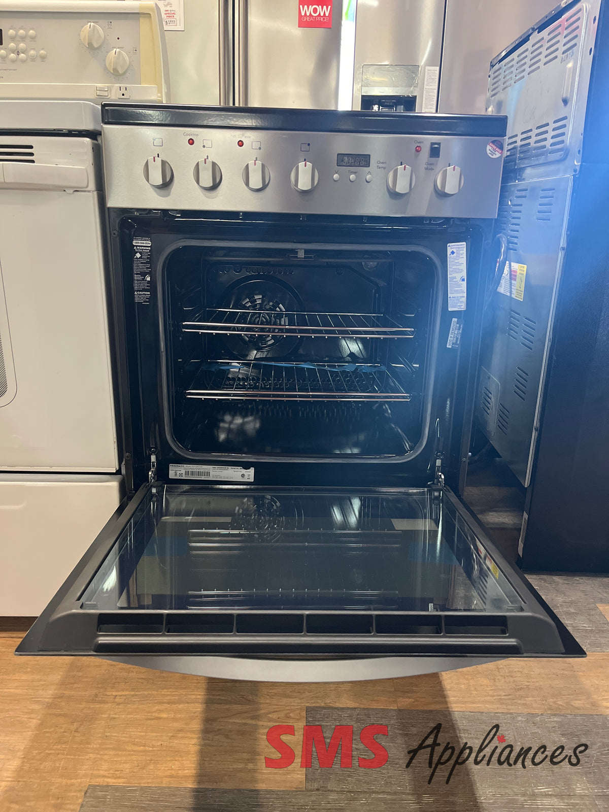 Open Box Stoves / Ranges FCFE242CAS Frigidaire - Image 3