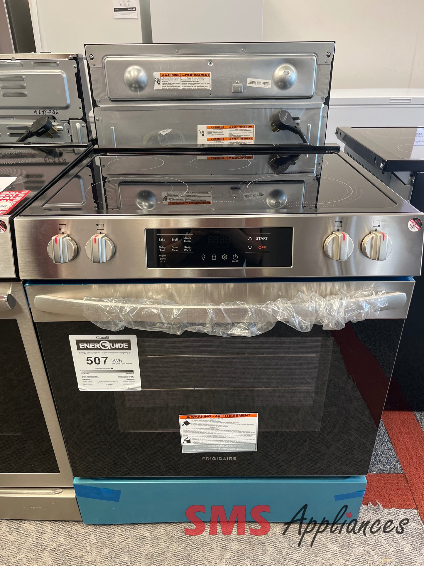 Open Box Stoves / Ranges FCFE306CAS Frigidaire - Image 1