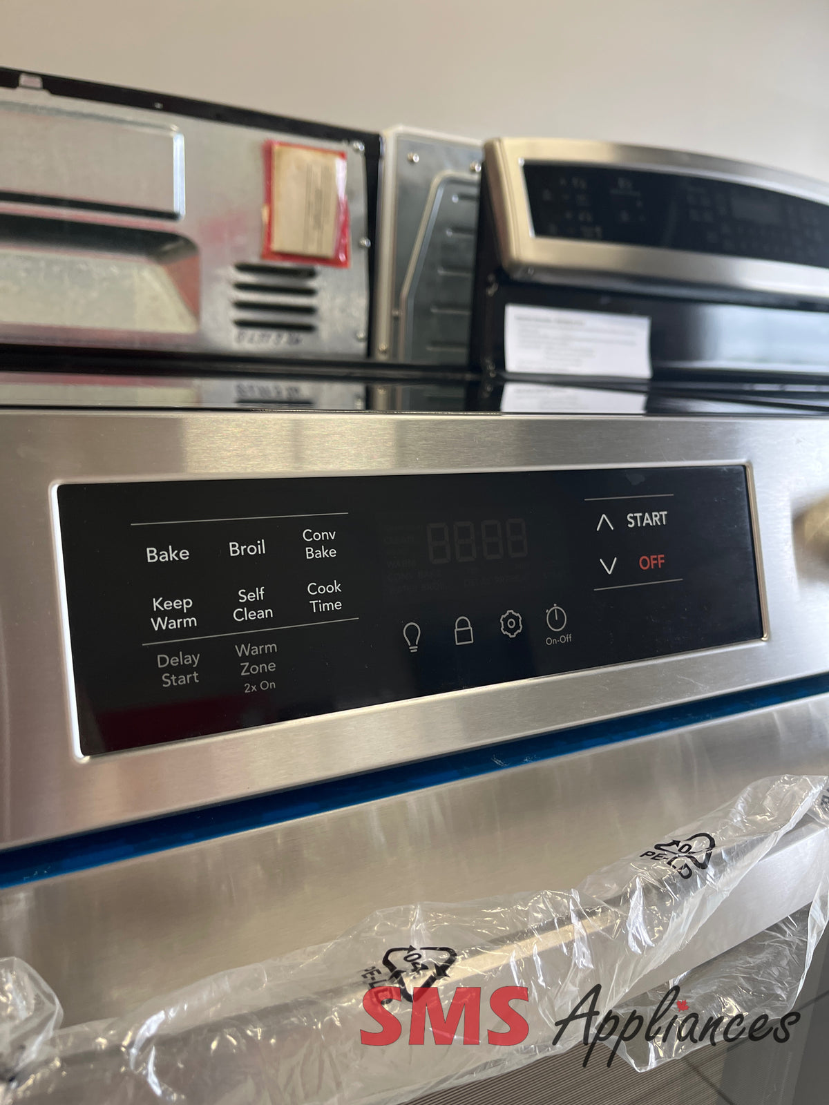 Open Box Stoves / Ranges FCFE308CAS Frigidaire - Image 4