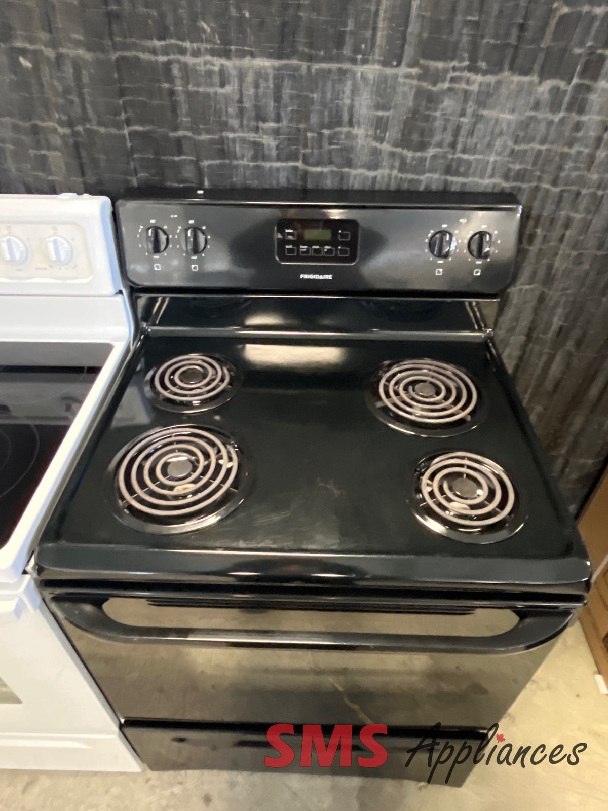 Refurbished Stoves / Ranges Frigidaire - Image 3