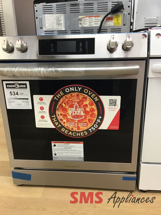 Open Box Stoves / Ranges GCFE307CBFB Frigidaire - Image 1