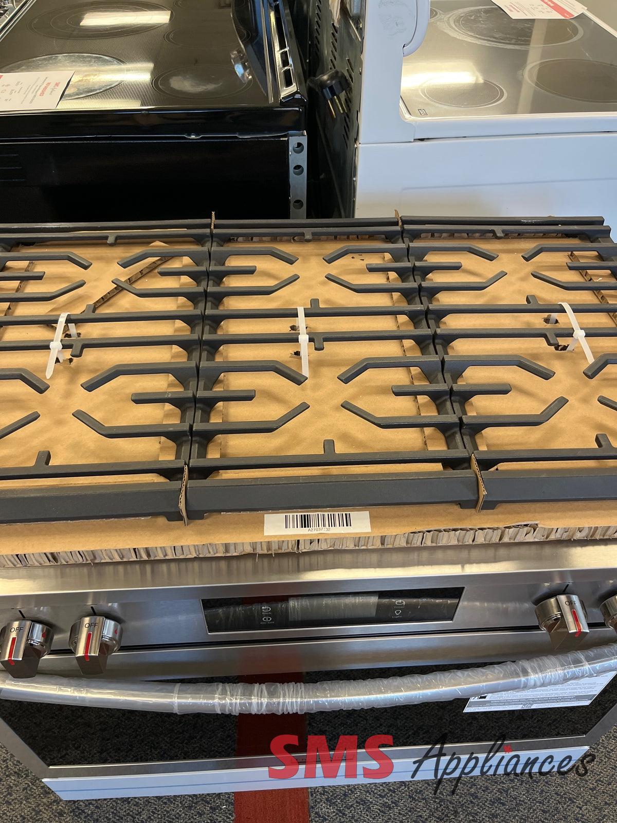 Open Box Stoves / Ranges GCFG3661AF Frigidaire - Image 3