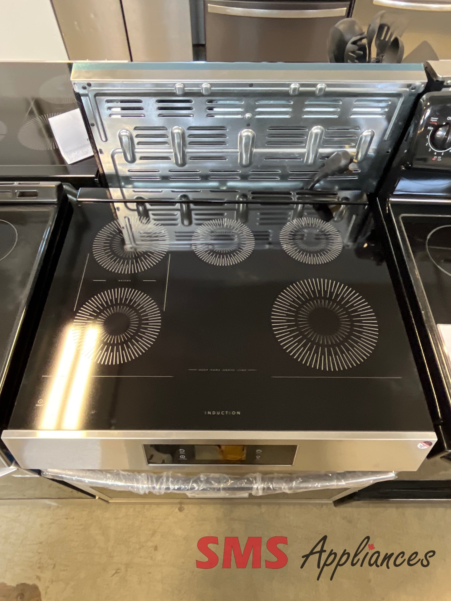 Open Box Stoves / Ranges GCFI306C Frigidaire - Image 3