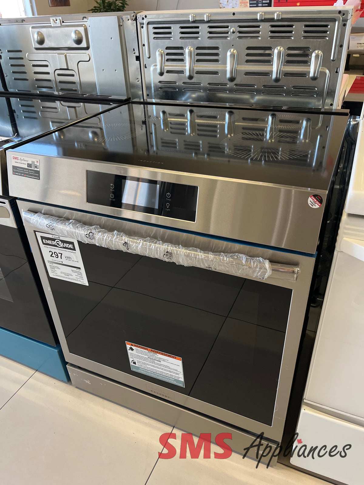 Frigidaire GCFI306CBF open box stove view - for sale in Calgary