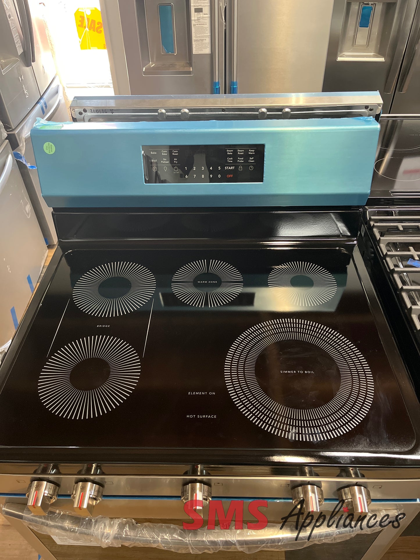 Open Box Stoves / Ranges GCRE306CBFE Frigidaire - Image 3