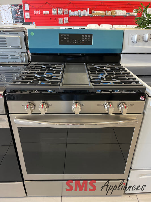 Open Box Stoves / Ranges GCRG3060BFE Frigidaire - Image 1
