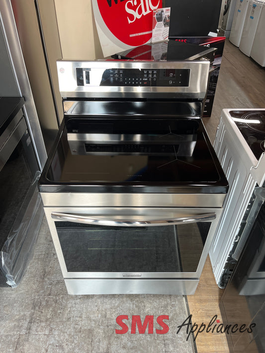 Open Box Stoves / Ranges GCRI306TBFB Frigidaire - Image 1